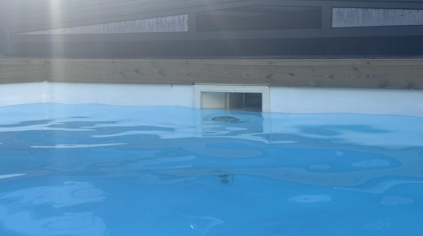 Le bon niveau d'eau dans le skimmer